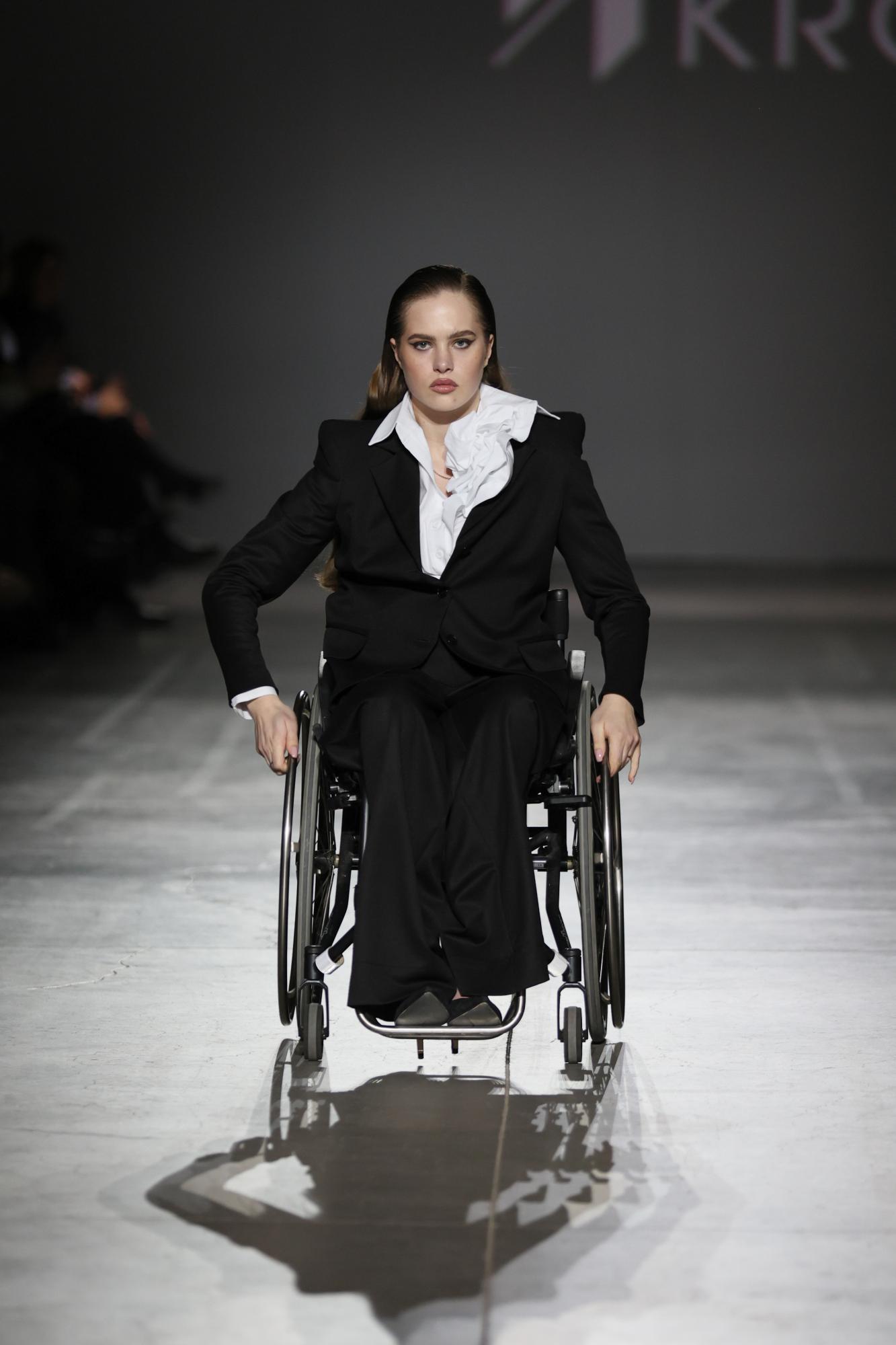 Эти 10 украинских брендов покорили Ukrainian Fashion Week: чем они запомнились (фото)